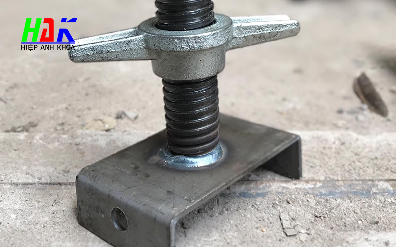 Dịch Vụ Cho Thuê Chân Kích Bình Dương Uy Tín, Giá Cạnh Tranh 4 Hiệp Anh Khoa – Cho Thuê Chân Kích Chất Lượng Tại Bình Dương