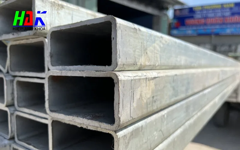 Cho Thuê Xà Gồ Bình Dương Uy Tín – Giải Pháp Tiết Kiệm Chi Phí 1 Ưu Điểm Khi Thuê Xà Gồ So Với Mua Mới