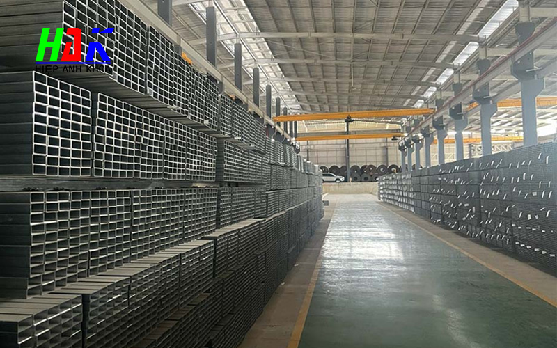 Xà Gồ Mạ Kẽm Là Gì? Đặc Điểm Và Ứng Dụng Trong Xây Dựng 4 Những Lưu Ý Khi Thi Công Xà Gồ Mạ Kẽm