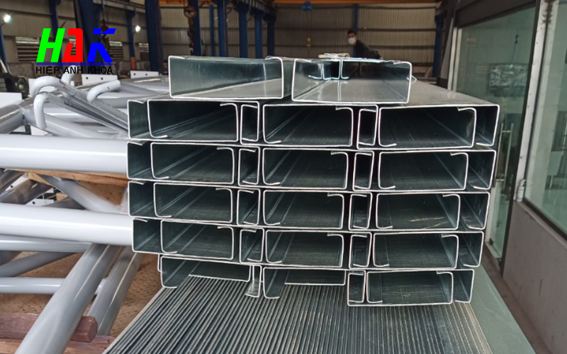 Các Lỗi Thường Gặp Khi Thuê Xà Gồ Và Cách Phòng Tránh 3 Cách Phòng Tránh Lỗi Khi Thuê Xà Gồ Cho Công Trình