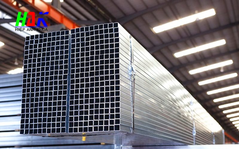 Mẹo Kiểm Tra Chất Lượng Xà Gồ Khi Thuê: 5 Bước Đơn Giản