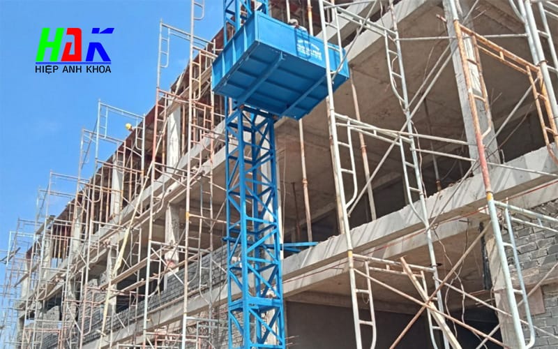 So Sánh Giữa Giàn Giáo Mạ Kẽm Và Giàn Giáo Sơn Dầu Khi Thuê 2 Những Điều Cần Biết Khi Thuê Giàn Giáo Cho Dự Án