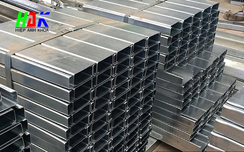 Ảnh Hưởng Của Chất Lượng Xà Gồ Đến Độ Bền Công Trình 1 Chất Lượng Xà Gồ Quyết Định Độ Bền Công Trình Như Thế Nào?