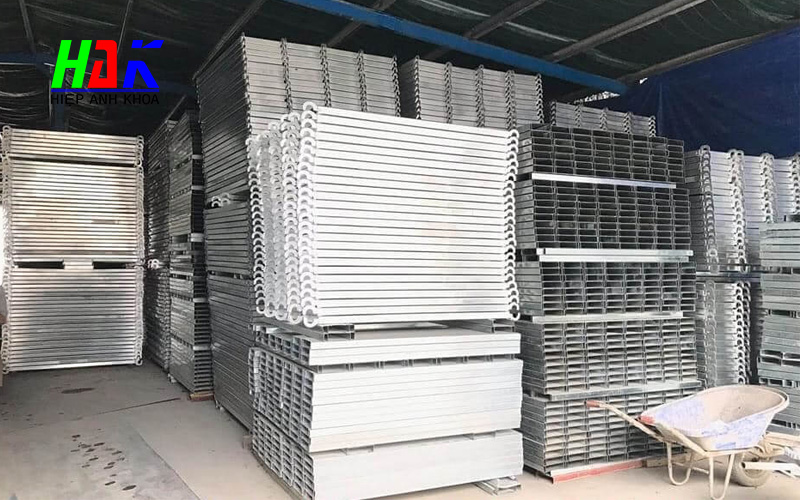Làm Thế Nào Để Chọn Phụ Kiện Giàn Giáo Chất Lượng, Bền Bỉ? 1 Những Yếu Tố Ảnh Hưởng Đến Độ Bền Phụ Kiện Giàn Giáo