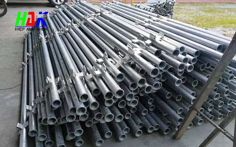 Hướng dẫn cách thuê giàn giáo an toàn và tiết kiệm chi phí