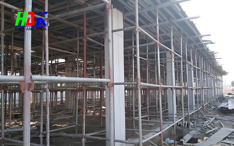 Giàn Giáo Nêm Là Gì? – Khái Niệm &Amp; Vai Trò Trong Xây Dựng