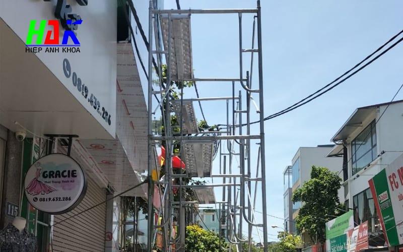 Cần Thuê Giàn Giáo Sửa Chữa Nhà? Liên Hệ Ngay Hiệp Anh Khoa! 3 Các Lỗi Thường Gặp Khi Thuê Giàn Giáo Sửa Chữa Nhà Và Cách Tránh Rủi Ro