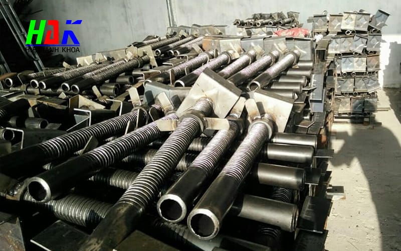 Kinh nghiệm thuê phụ kiện giàn giáo giá rẻ mà vẫn đảm bảo chất lượng