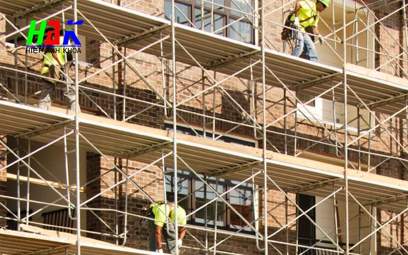Quy Trình Cho Thuê Giàn Giáo: Cùm, Xà Gồ, Ống Thép Và Dịch Vụ Hỗ Trợ Toàn Diện 1 Vì Sao Nên Thuê Giàn Giáo Dịch Vụ Đầy Đủ Hỗ Trợ: Tiết Kiệm Chi Phí – Đảm Bảo Tiến Độ – An Toàn
