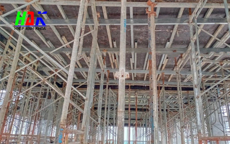 Vì Sao Nên Sử Dụng Dịch Vụ Cho Thuê Giàn Giáo Đổ Sàn Thay Vì Mua?