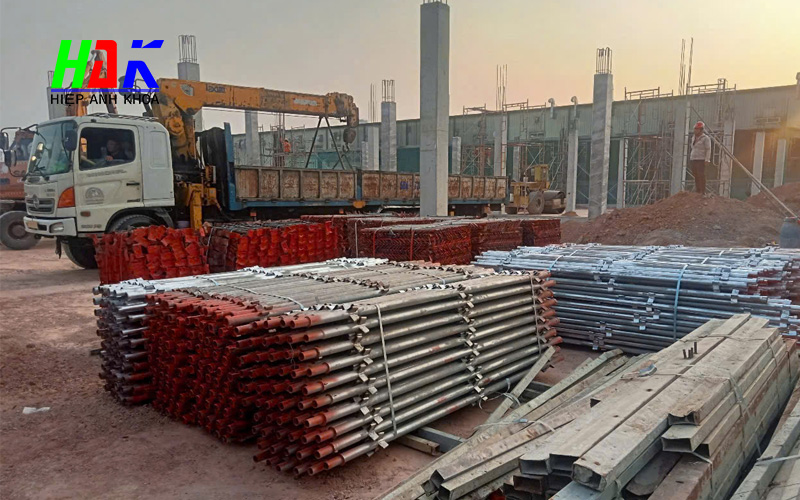 Các Loại Hình Cho Thuê Giàn Giáo Nêm Tiêu Chuẩn Phổ Biến