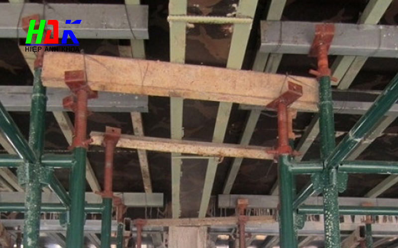 Kích Tăng Giàn Giáo: Phân Loại &Amp; Ứng Dụng 2 Công Dụng Của Kích Tăng Giàn Giáo Trong Thi Công