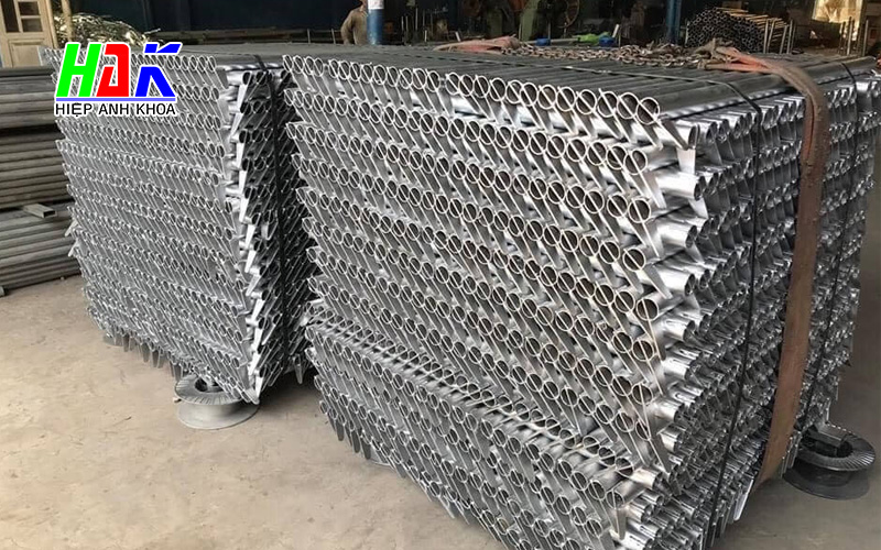 Giàn Giáo Nào Chịu Lực Tốt? So Sánh Các Loại Phổ Biến 2 Giàn Giáo Nêm