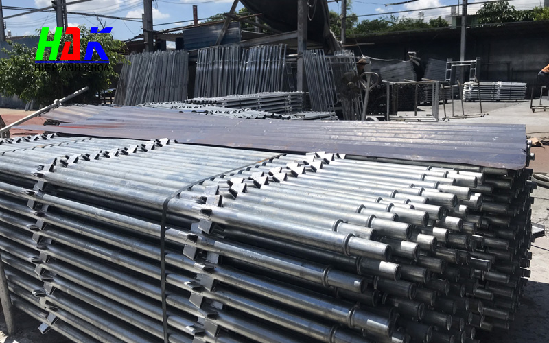 Hệ Giàn Giáo Nêm: Giải Pháp Thi Công An Toàn 1 Hệ Giàn Giáo Nêm Là Gì?