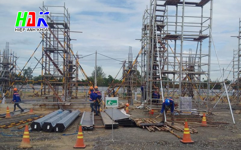 Kinh Nghiệm Thuê Giàn Giáo Giúp Tiết Kiệm Chi Phí