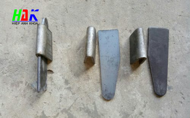 Các Loại Phụ Kiện Giàn Giáo Nêm Quan Trọng 1 Vì Sao Phụ Kiện Giàn Giáo Nêm Quyết Định Độ An Toàn Công Trình?