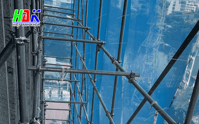 Thuê Giàn Giáo Ngoài Trời Giá Rẻ Và An Toàn Nhất 2026