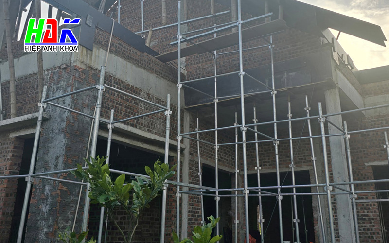 Cho Thuê Giàn Giáo Nêm: Giàn Giáo Nêm Là Gì? Ưu Và Nhược Điểm Cần Biết 2 Cho Thuê Giàn Giáo Nêm Có Những Ưu Và Nhược Điểm Gì?