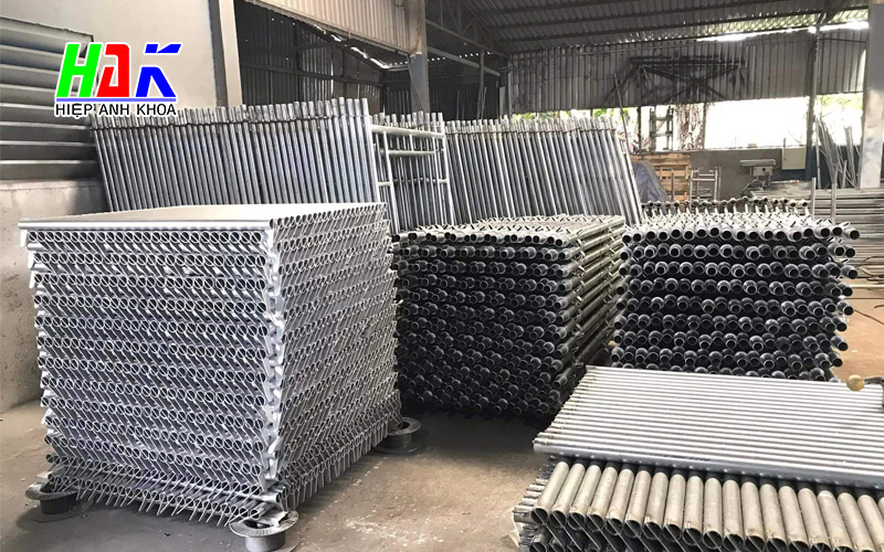 Giàn Giáo Nêm Và Giàn Giáo Khung Khác Nhau Thế Nào? 2 Giàn Giáo Nêm Và Giàn Giáo Khung Khác Nhau Như Thế Nào?
